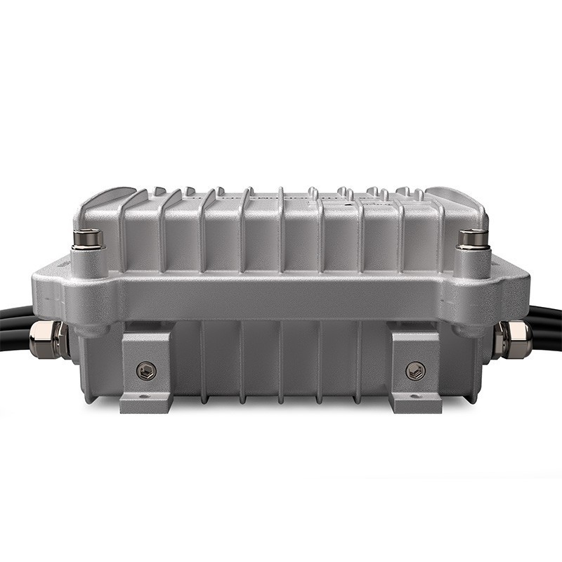 triton-blue-saturn-4-ip-amplificador-y-distribuidor-1-entrada-a-4-salidas-ip65 (5)